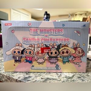 NEW LAUNCH LABUBU!! Sanrio Blue and White Star Pattern Vinyl Plush Blind Box